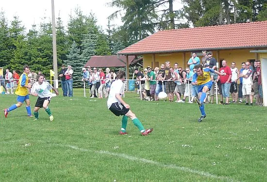 24.05.2009 SV 49 Eckardtshausen vs. SV GW Gospenroda