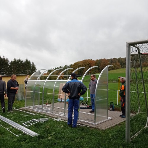 Neue Spielerkabinen auf dem Geißrain!