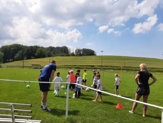 Erstes Training der neuen F-Junioren