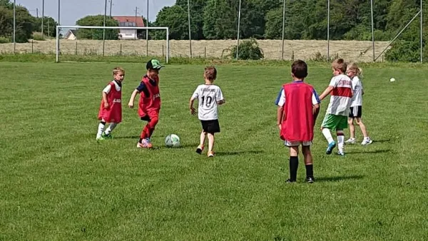 Erstes Training der neuen F-Junioren