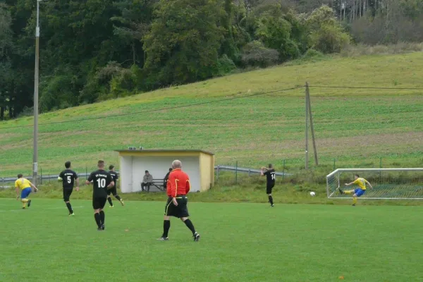 03.10.2021 SV 49 Eckardtshausen vs. SV Hainich Berka