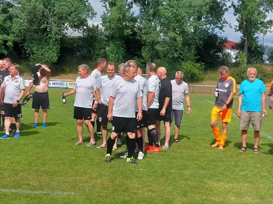 25.06.2022 TFV-Landesturn. Ü50 AH vs. SV 49 Eckardtshausen AH