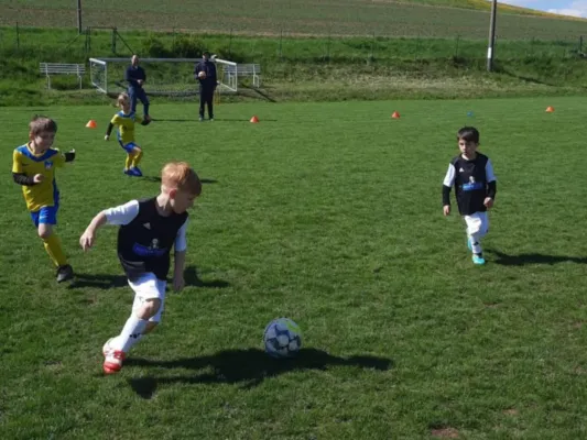26.04.2025 SV 49 Eckardtshausen vs. Funino-Kinderfestiv.
