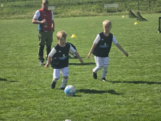 26.04.2025 SV 49 Eckardtshausen vs. Funino-Kinderfestiv.
