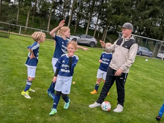 19.09.2026 SV 49 Eckardtshausen vs. Funino-Kinderfestiv.