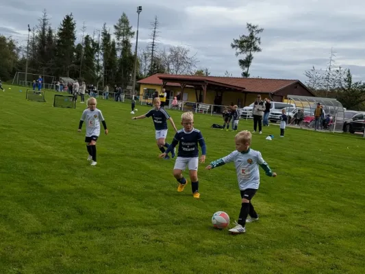 19.09.2026 SV 49 Eckardtshausen vs. Funino-Kinderfestiv.