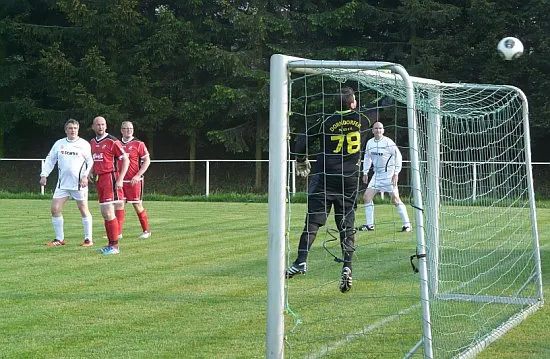 27.05.2016 SV 49 Eckardtshausen AH vs. SV 03 Dorndorf AH