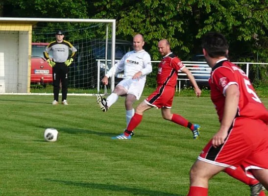 27.05.2016 SV 49 Eckardtshausen AH vs. SV 03 Dorndorf AH