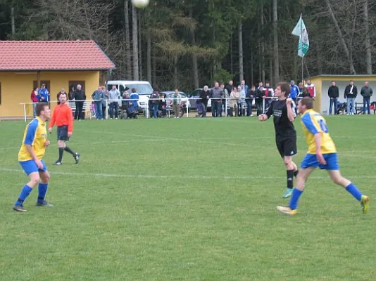 01.04.2012 SV 49 Eckardtshausen vs. SG Falken 1948