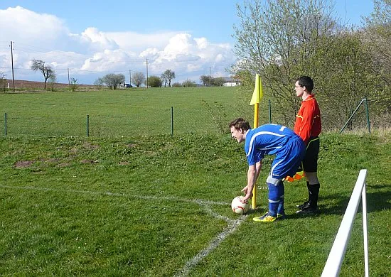 22.04.2012 SV 49 Eckardtshausen vs. FSV 1968 Behringen