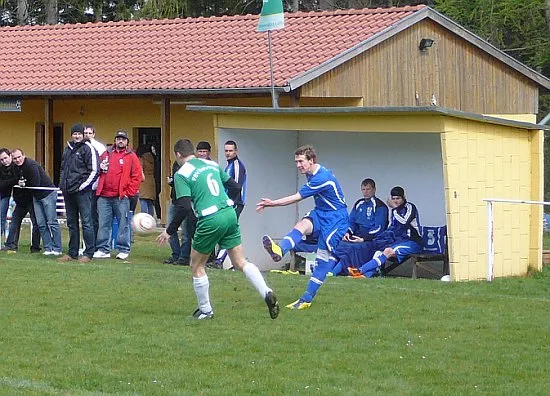 22.04.2012 SV 49 Eckardtshausen vs. FSV 1968 Behringen