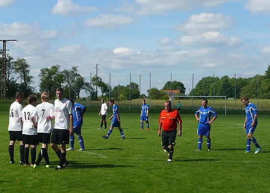 17.06.2012 SV 49 Eckardtshausen vs. SG Nesset. W'lupnitz II