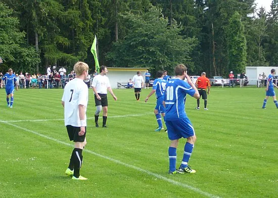 17.06.2012 SV 49 Eckardtshausen vs. SG Nesset. W'lupnitz II