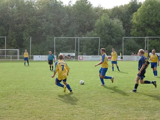 04.09.2011 SG Ütter.-Neukirchen vs. SV 49 Eckardtshausen