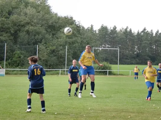 04.09.2011 SG Ütter.-Neukirchen vs. SV 49 Eckardtshausen