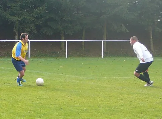 19.11.2011 SV 49 Eckardtshausen vs. SG Nesset. W'lupnitz II
