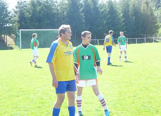 01.05.2011 SV 49 Eckardtshausen vs. SG Pferdsd./Neuenhof