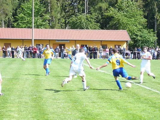 15.05.2011 SV 49 Eckardtshausen vs. Marksuhler SV