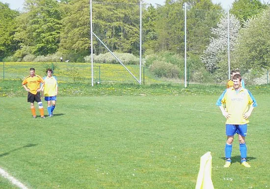 23.04.2011 SV 49 Eckardtshausen vs. SG Suhltal/Eltetal