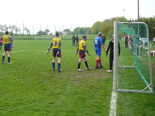 07.05.2010 SV 49 Eckardtshausen AH vs. FC 02 Barchfeld AH