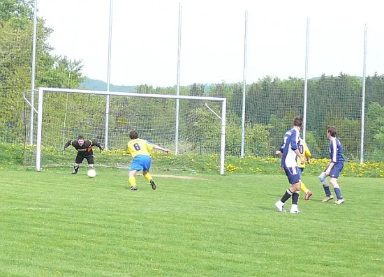 26.04.2009 SV 49 Eckardtshausen vs. SG Falken 1948